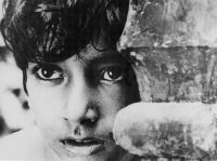 Wide open eyes, a continual motif in the Apu Trilogy